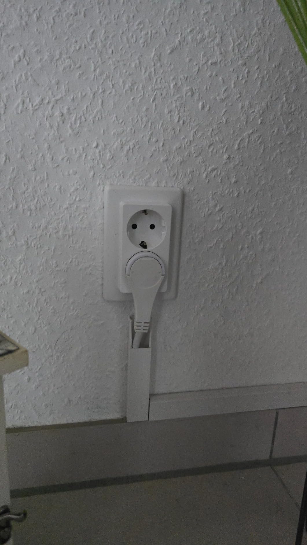 Solide Doppelsteckdose